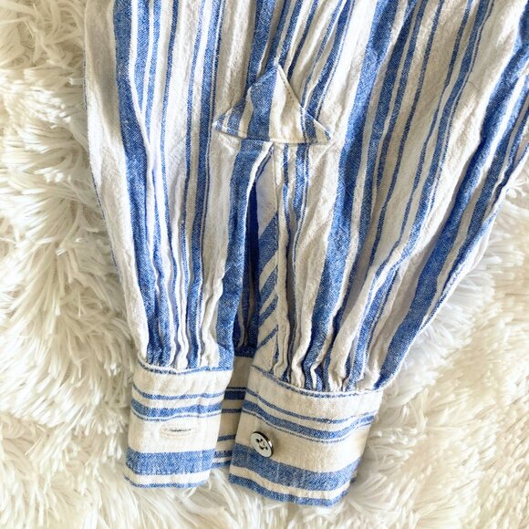 ✨SUMMER SALE✨ V-Neck Striped Beach Cover Up – Medium - Picture 3 of 5